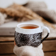 Load image into Gallery viewer, Calm Motion:  A Relaxing Blend Herbal Tea
